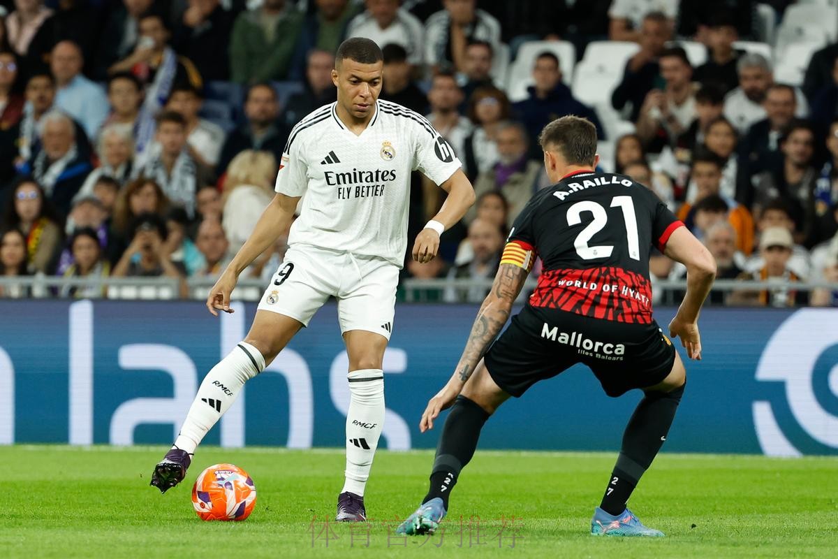 西甲-卡塞米罗头球破门 皇马1-0小胜!落后马竞3分 西甲-卡塞米罗头球破门 皇马1-0小胜!落后马竞3分