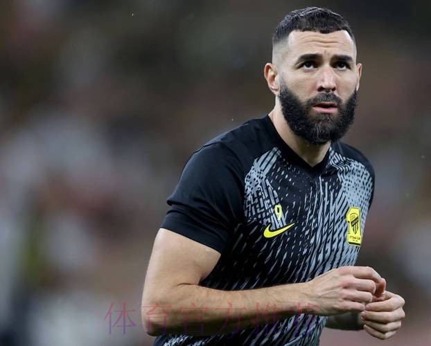 和本泽马相撞后受伤 久保建英预计至少休战一个月 和本泽马相撞后受伤 久保建英预计至少休战一个月